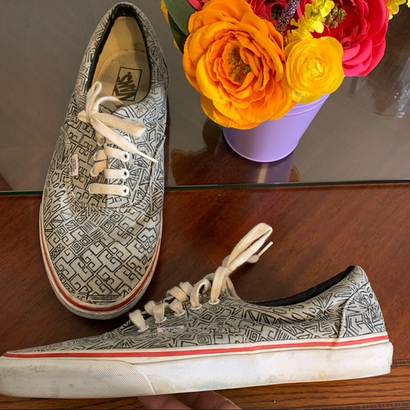 Vans Other - Men’s Vans Geometric Design Sneakers